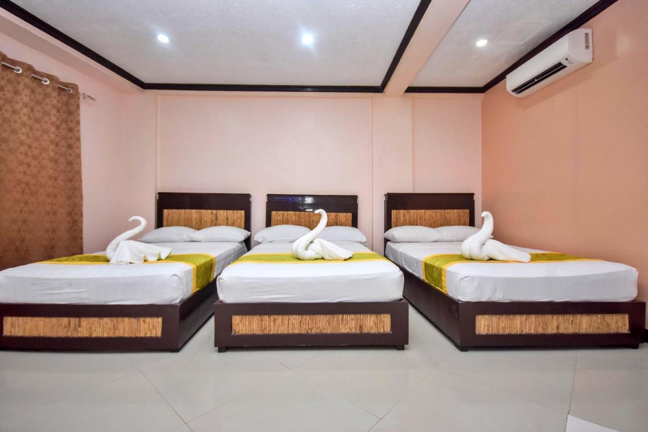 Bamboo Beach Resort & Restaurant Manoc-Manoc Εξωτερικό φωτογραφία